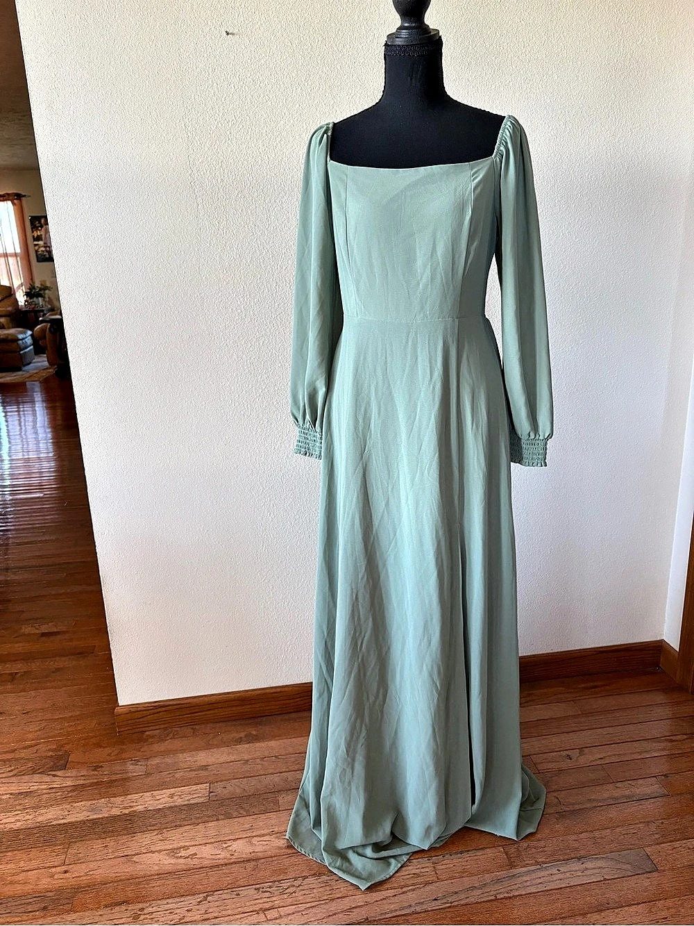 Women's BALTIC BORN Sage Green Maxi Dress Size Large